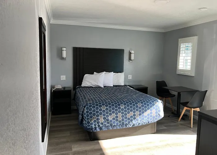 Sea Garden Motel